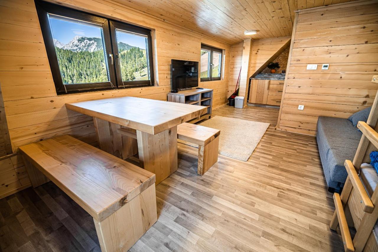 Apartments Zvoh, Krvavec, Ski-In, Ski-Out 戈雷尼斯卡地区采尔克列 外观 照片