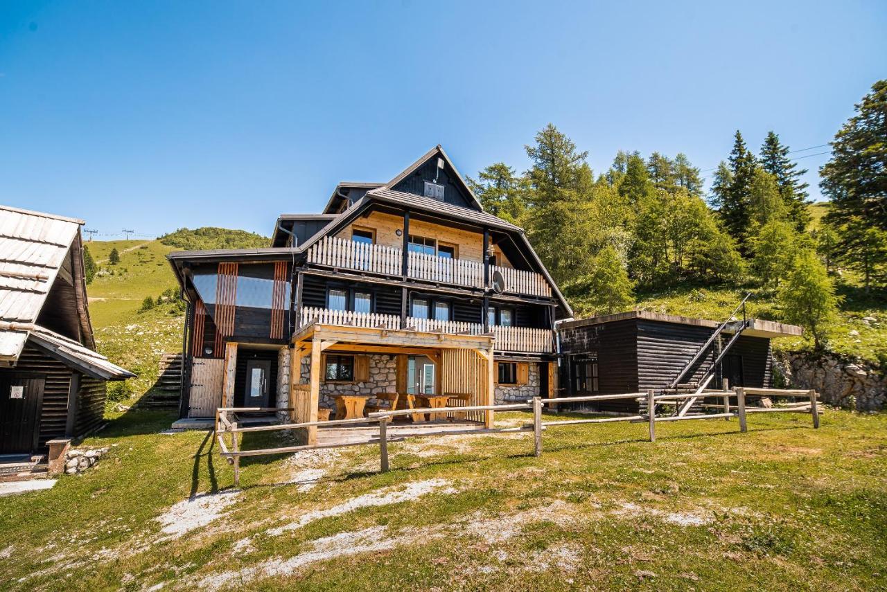 Apartments Zvoh, Krvavec, Ski-In, Ski-Out 戈雷尼斯卡地区采尔克列 外观 照片