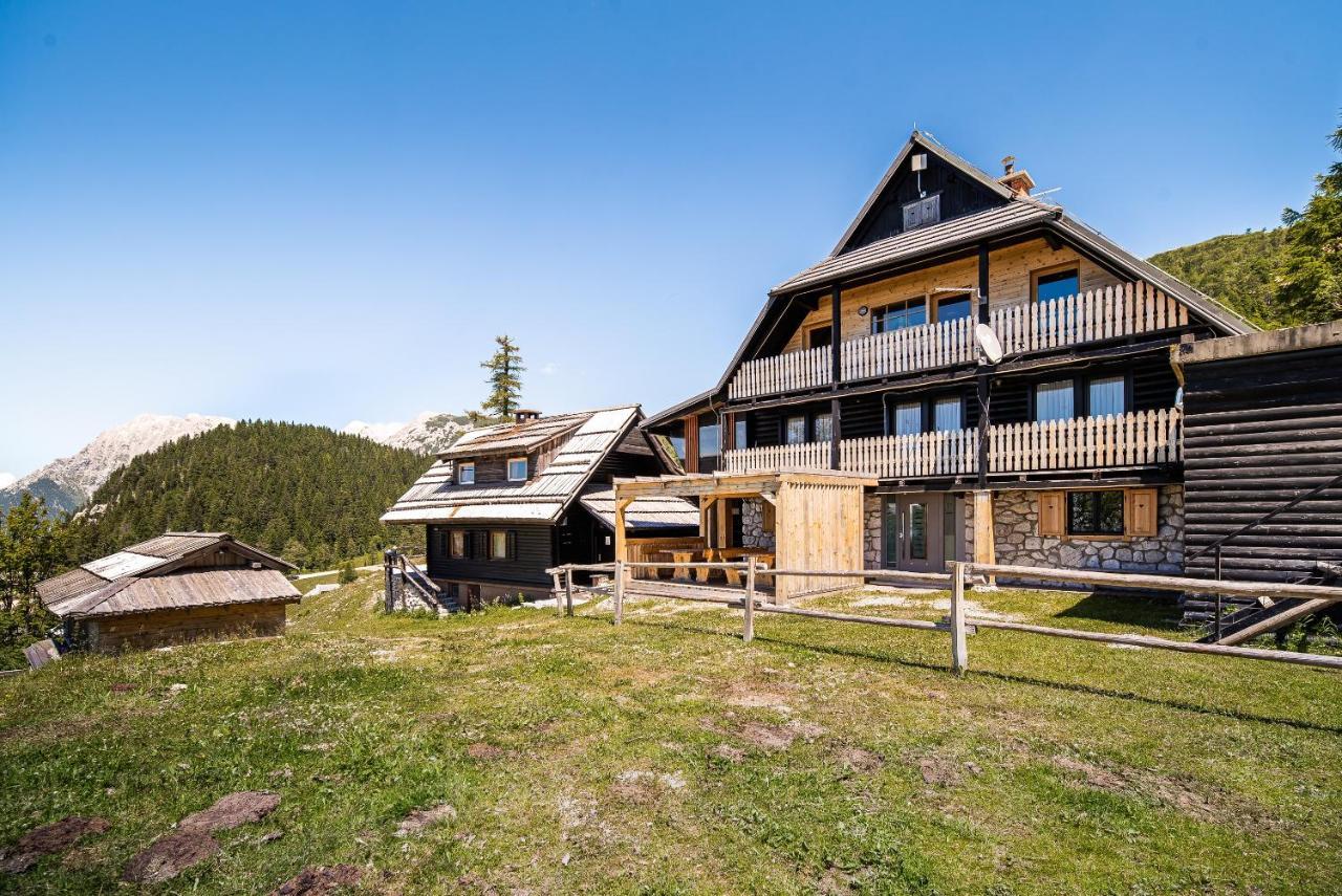 Apartments Zvoh, Krvavec, Ski-In, Ski-Out 戈雷尼斯卡地区采尔克列 外观 照片