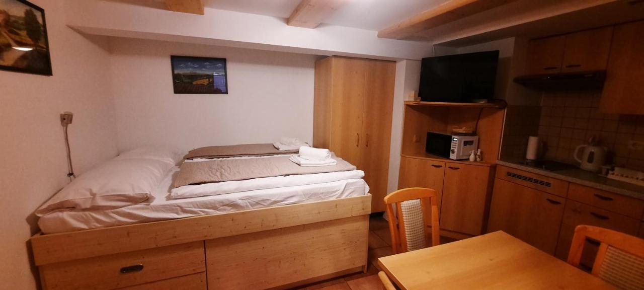 Apartments Zvoh, Krvavec, Ski-In, Ski-Out 戈雷尼斯卡地区采尔克列 外观 照片