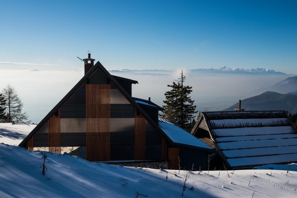 Apartments Zvoh, Krvavec, Ski-In, Ski-Out 戈雷尼斯卡地区采尔克列 外观 照片