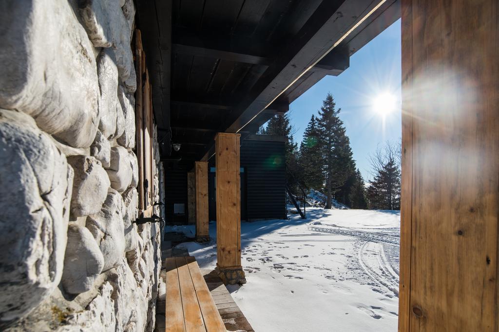 Apartments Zvoh, Krvavec, Ski-In, Ski-Out 戈雷尼斯卡地区采尔克列 外观 照片
